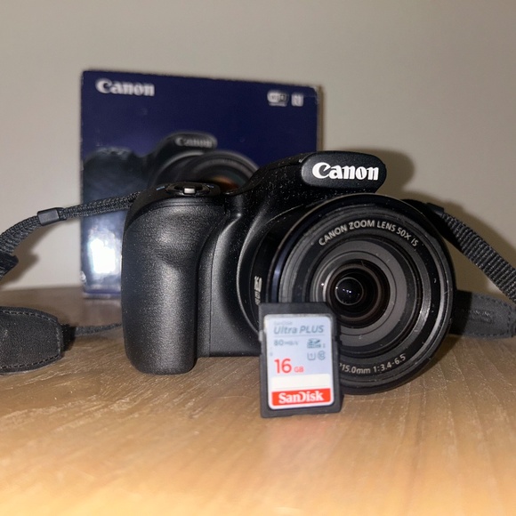 Canon PowerShot SX530 HS WiFi